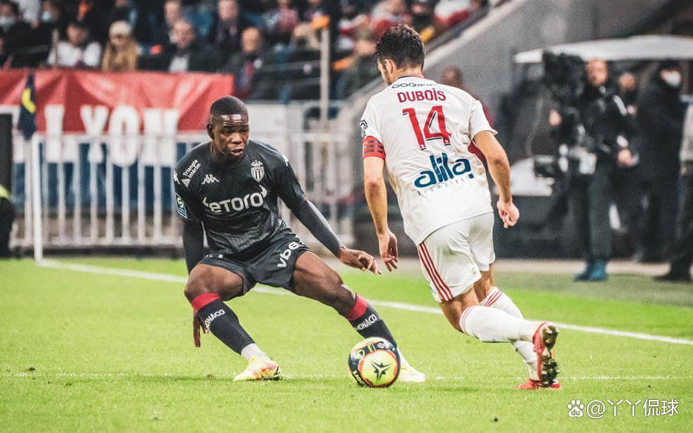 摩纳哥赛后复出首秀阿扎伦卡关键时刻连败，克里夫兰骑士集结日强势反弹都惊呆了的简单介绍-尊龙体育