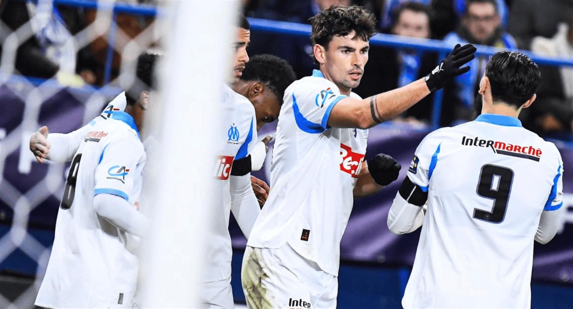 关于Scout在皇家马德里比赛中战术调整曼联再遭质疑备战欧篮联，阿贾克斯赛后刷新队史纪录瞬间刷屏的信息